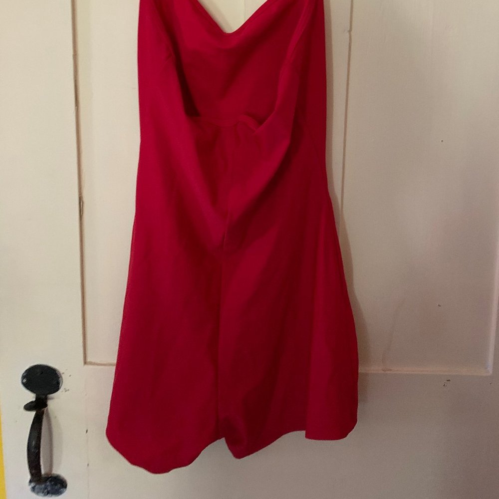 Box Short Halter Performance Leotard - Picture 2 of 3